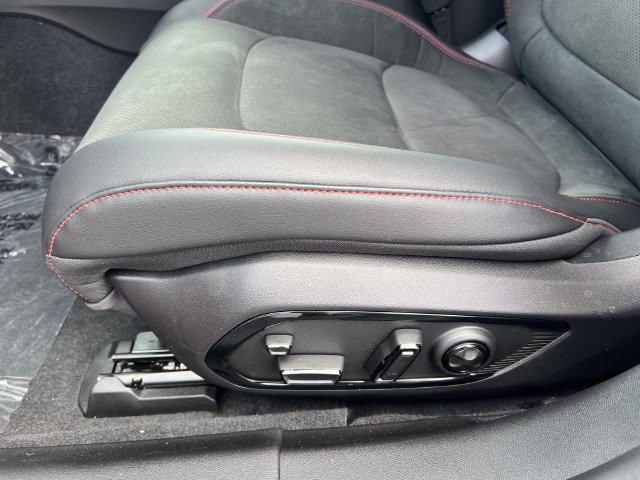 New 2026 Dodge Charger R/T w/ Performance Handling Group AWD/4WD image 7