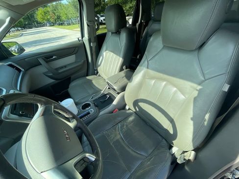Used 2015 GMC Acadia SLE FWD image 10