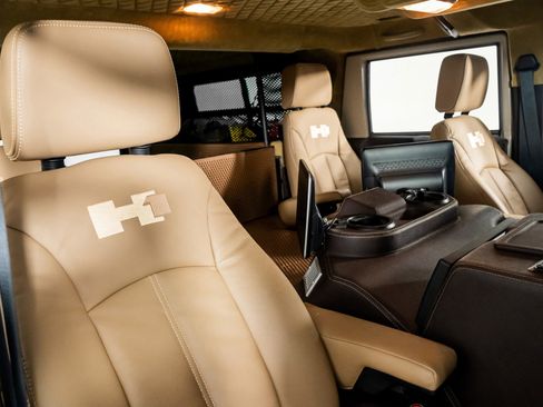 Used 2003 HUMMER H1 4-Door Wagon image 31