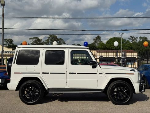 Used 2022 Mercedes-Benz G 63 AMG 4MATIC w/ Seat Comfort Package image 11