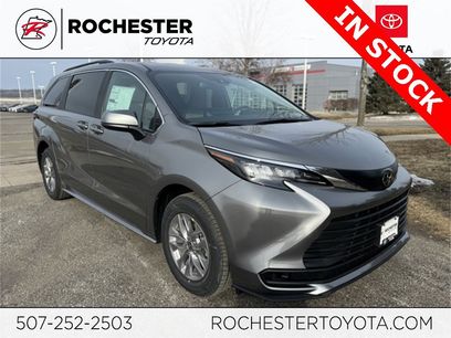 New 2026 Toyota Sienna LE