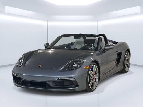 Certified 2025 Porsche 718 Boxster GTS RWD image 1