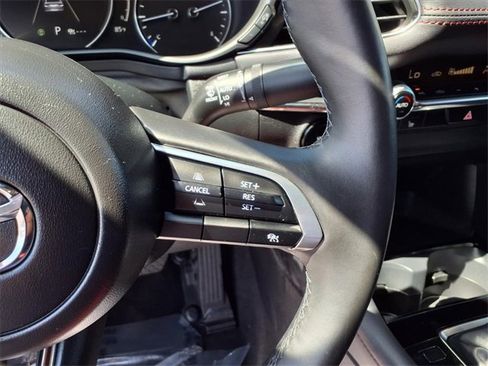 Used 2024 MAZDA MAZDA3 s image 17