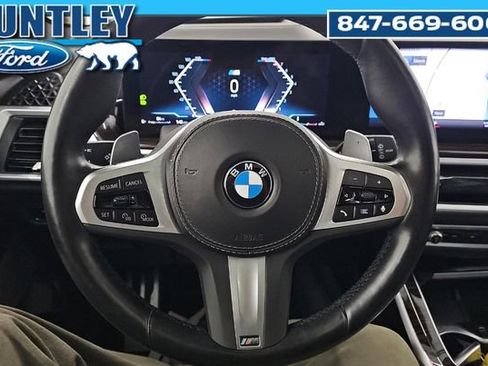 Used 2023 BMW X7 xDrive40i w/ M Sport Package AWD/4WD image 8
