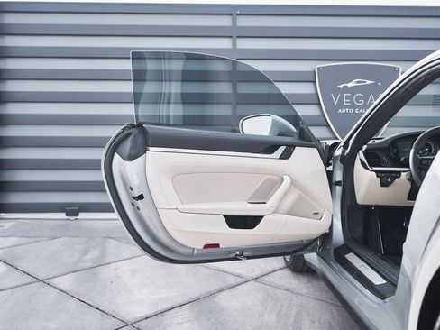 Used 2024 Porsche 911 Turbo S image 23