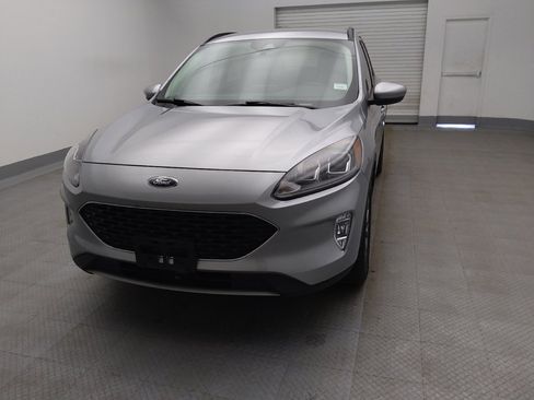 Used 2021 Ford Escape SEL image 15