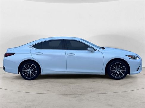 Used 2022 Lexus ES 250 w/ Premium Package image 6