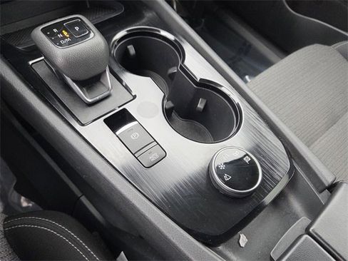 Used 2023 Nissan Rogue SV image 22