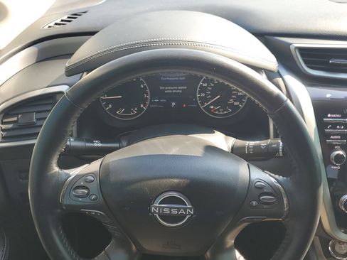 Used 2023 Nissan Murano SV image 21