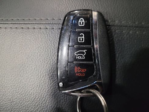 Used 2017 Hyundai Santa Fe Sport AWD/4WD image 32