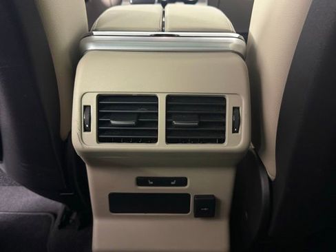 Certified 2023 Land Rover Range Rover Velar R-Dynamic S image 23