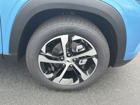 New 2026 Chevrolet Trax RS w/ Sunroof Package FWD image 12