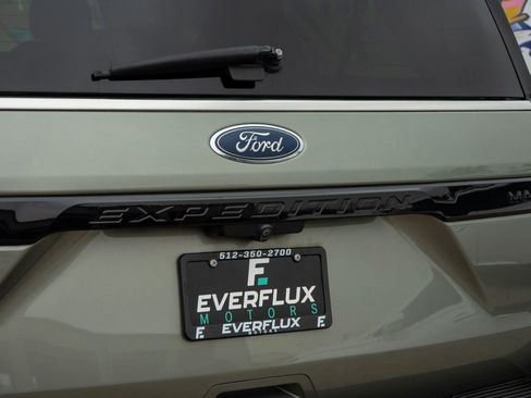 Used 2019 Ford Expedition Max Limited w/ Equipment Group 303A AWD/4WD image 13