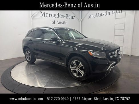 Used 2018 Mercedes-Benz GLC 300 4MATIC image 1