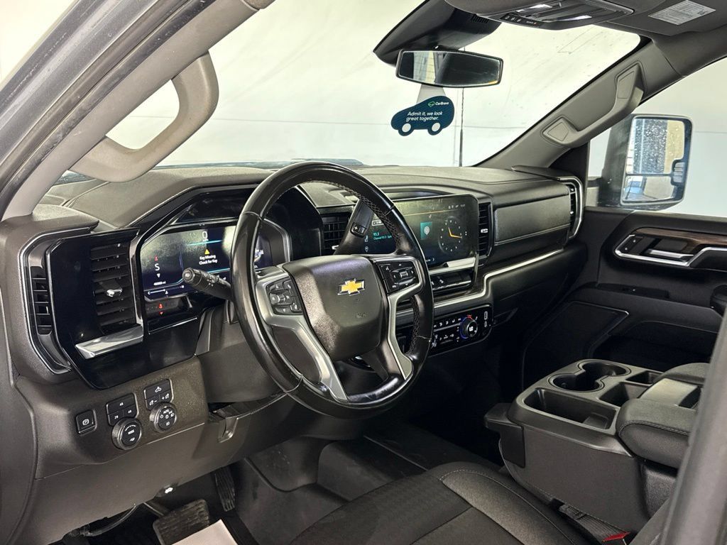 Certified 2024 Chevrolet Silverado 2500 LT AWD/4WD image 20