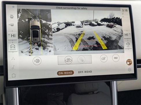 Used 2025 Land Rover Range Rover Long Wheelbase SE image 10