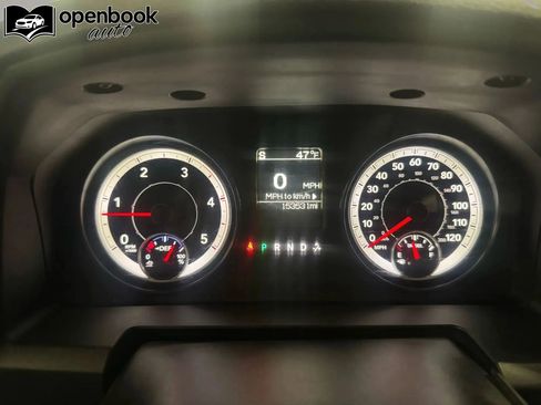 Used 2016 RAM 2500 Tradesman w/ Chrome Appearance Group image 11