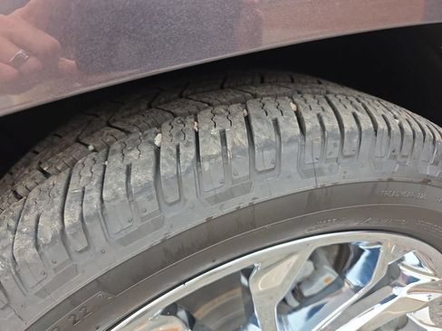Used 2018 Chevrolet Tahoe Premier AWD/4WD image 44