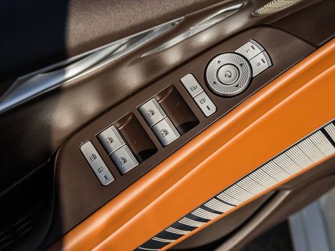 Used 2024 Genesis G80 image 34