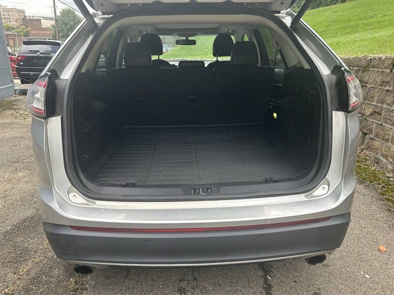 Used 2015 Ford Edge SEL w/ Equipment Group 201A AWD/4WD image 16