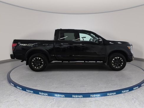Used 2023 Nissan Titan PRO-4X w/ Pro-4x Convenience Package AWD/4WD image 5