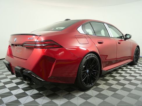 New 2026 BMW M5 image 3