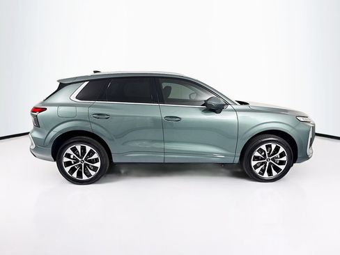 New 2026 Audi Q3 quattro 2.0T AWD/4WD image 4