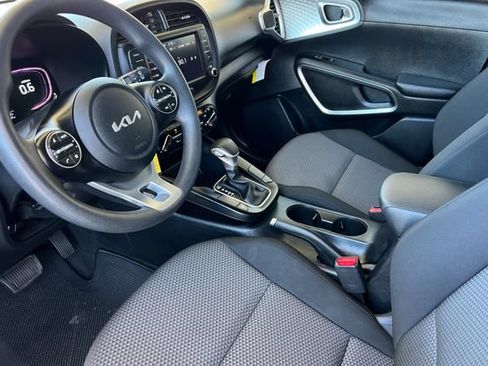 Used 2024 Kia Soul LX w/ Option Group 015 FWD image 12