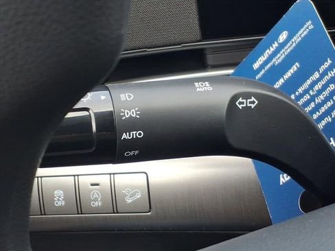 New 2026 Hyundai Kona SE image 23