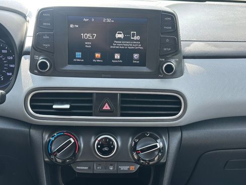 Used 2021 Hyundai Kona SE image 21