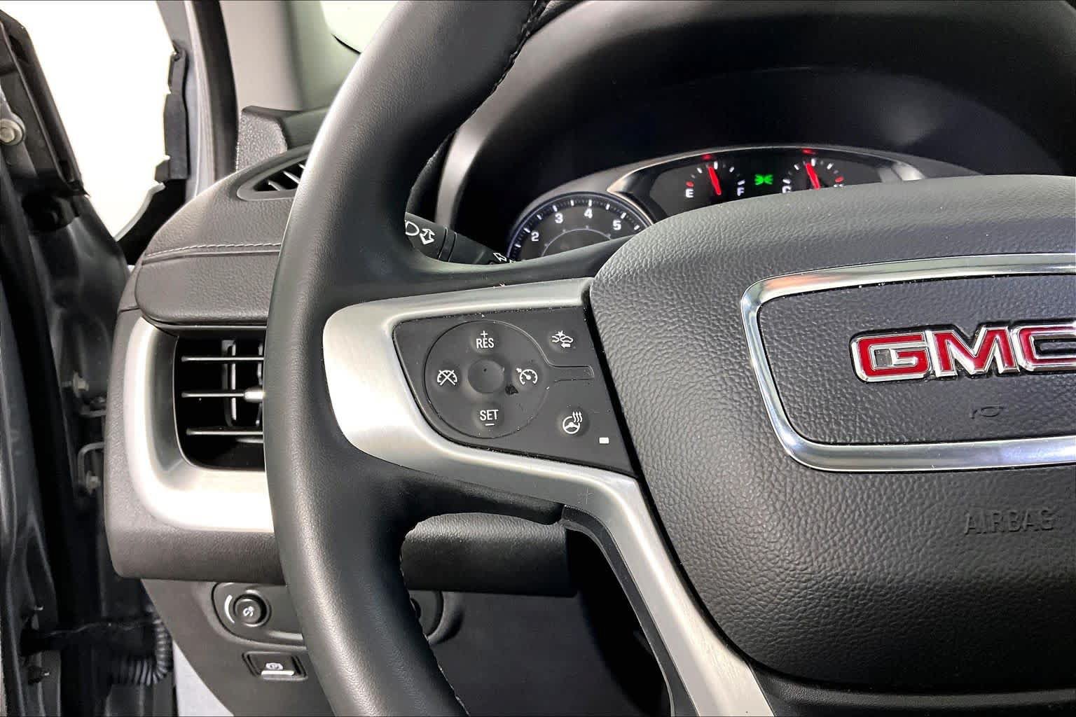 Used 2024 GMC Terrain SLT w/ Elevation Edition FWD image 21