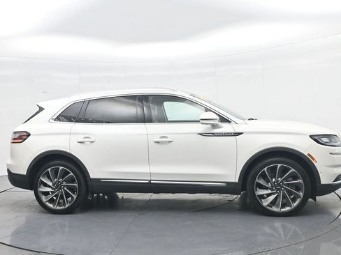 Used 2022 Lincoln Nautilus Reserve w/ Equipment Group 201A AWD/4WD image 4
