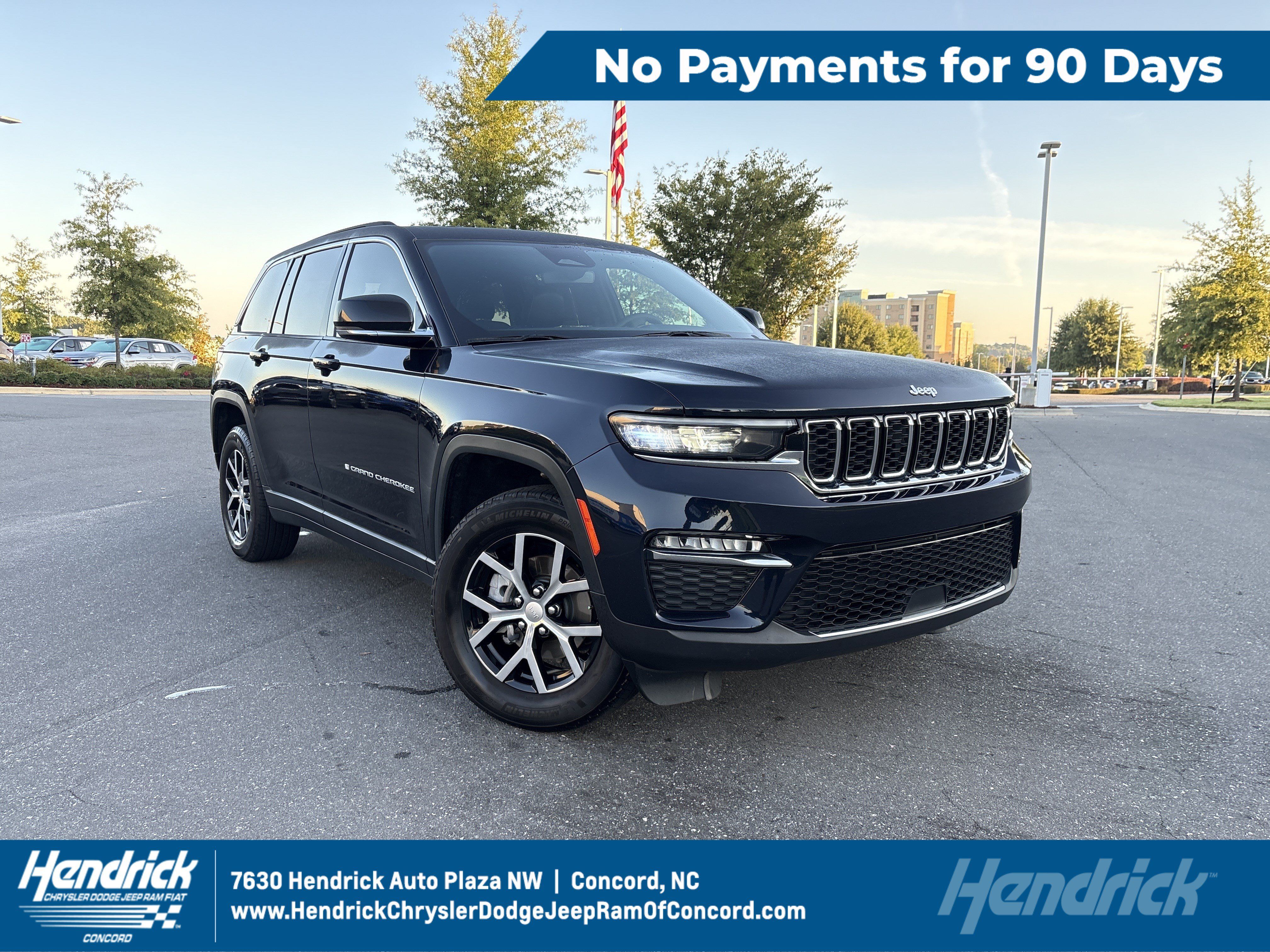 Used 2024 Jeep Grand Cherokee Limited AWD/4WD image 1