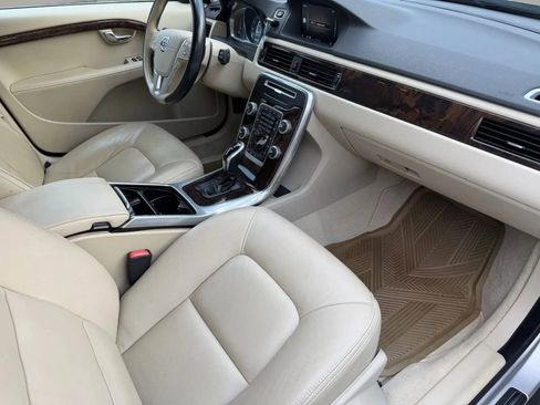 Used 2015 Volvo XC70 T5 Premier image 15