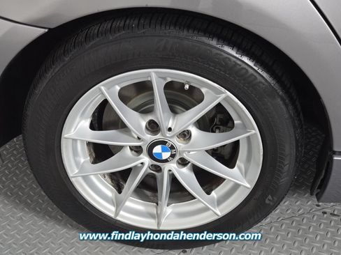 Used 2010 BMW 328i Sedan RWD image 11