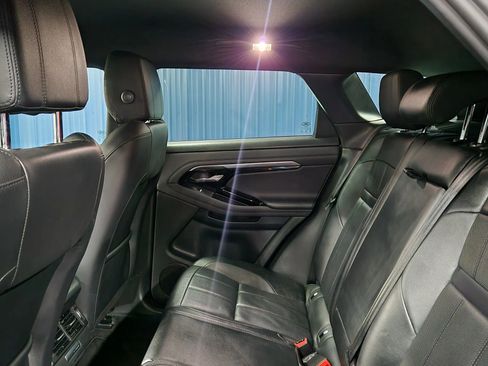 Used 2020 Land Rover Range Rover Evoque SE image 17