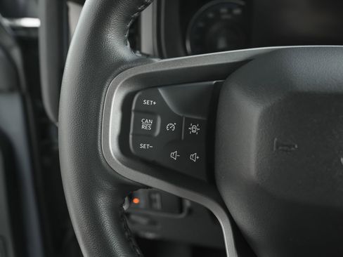 Used 2023 Ford Bronco Wildtrak image 18