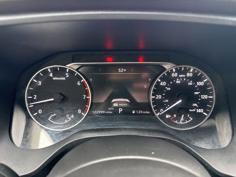 Used 2022 Nissan Rogue SV w/ SV Premium Package image 7