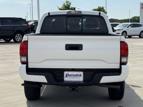Used 2021 Toyota Tacoma SR w/ SR Convenience Package RWD image 5