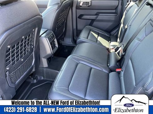 New 2025 Ford Bronco Badlands image 18