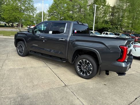New 2026 Toyota Tundra Limited AWD/4WD image 3
