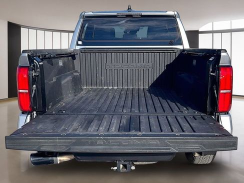 Used 2024 Toyota Tacoma TRD Off-Road AWD/4WD image 7