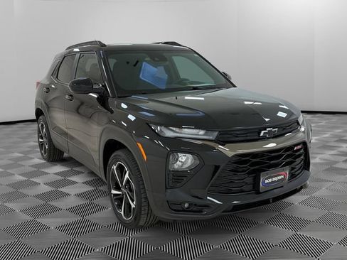 Certified 2023 Chevrolet TrailBlazer RS w/ Confidence II Package AWD/4WD image 7