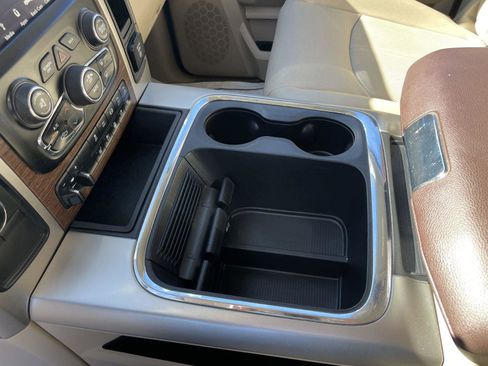 Used 2018 RAM 2500 Laramie w/ Protection Group image 19