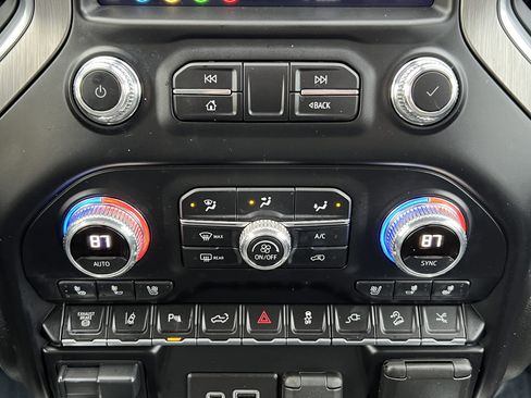 Used 2021 GMC Sierra 3500 Denali w/ Denali Ultimate Package image 30