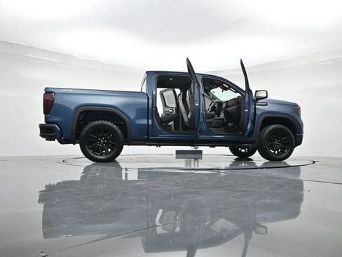 Used 2024 GMC Sierra 1500 Elevation image 47