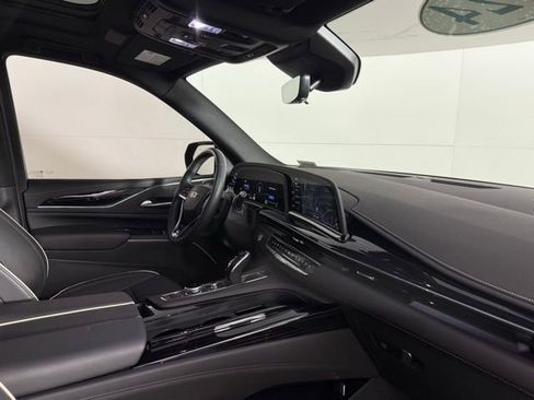 Used 2024 Cadillac Escalade Sport image 34