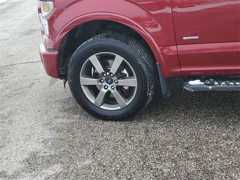 Used 2015 Ford F150 Lariat w/ Equipment Group 501A Mid image 8