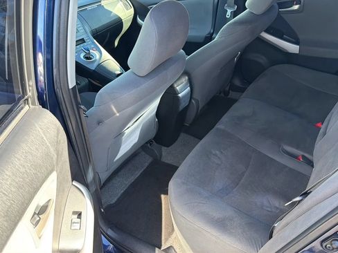 Used 2013 Toyota Prius Two FWD image 10