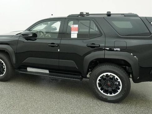 New 2026 Toyota 4Runner TRD Off-Road Premium AWD/4WD image 4